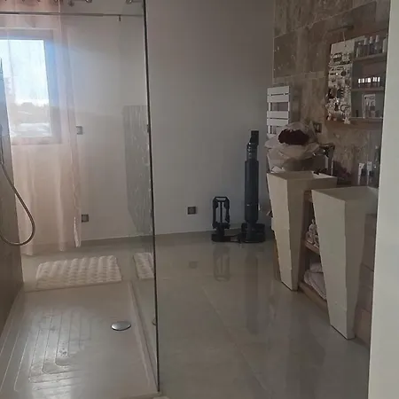 Vila De Luxe A 5 Minutes Du Centre De Piscine Chauffee
